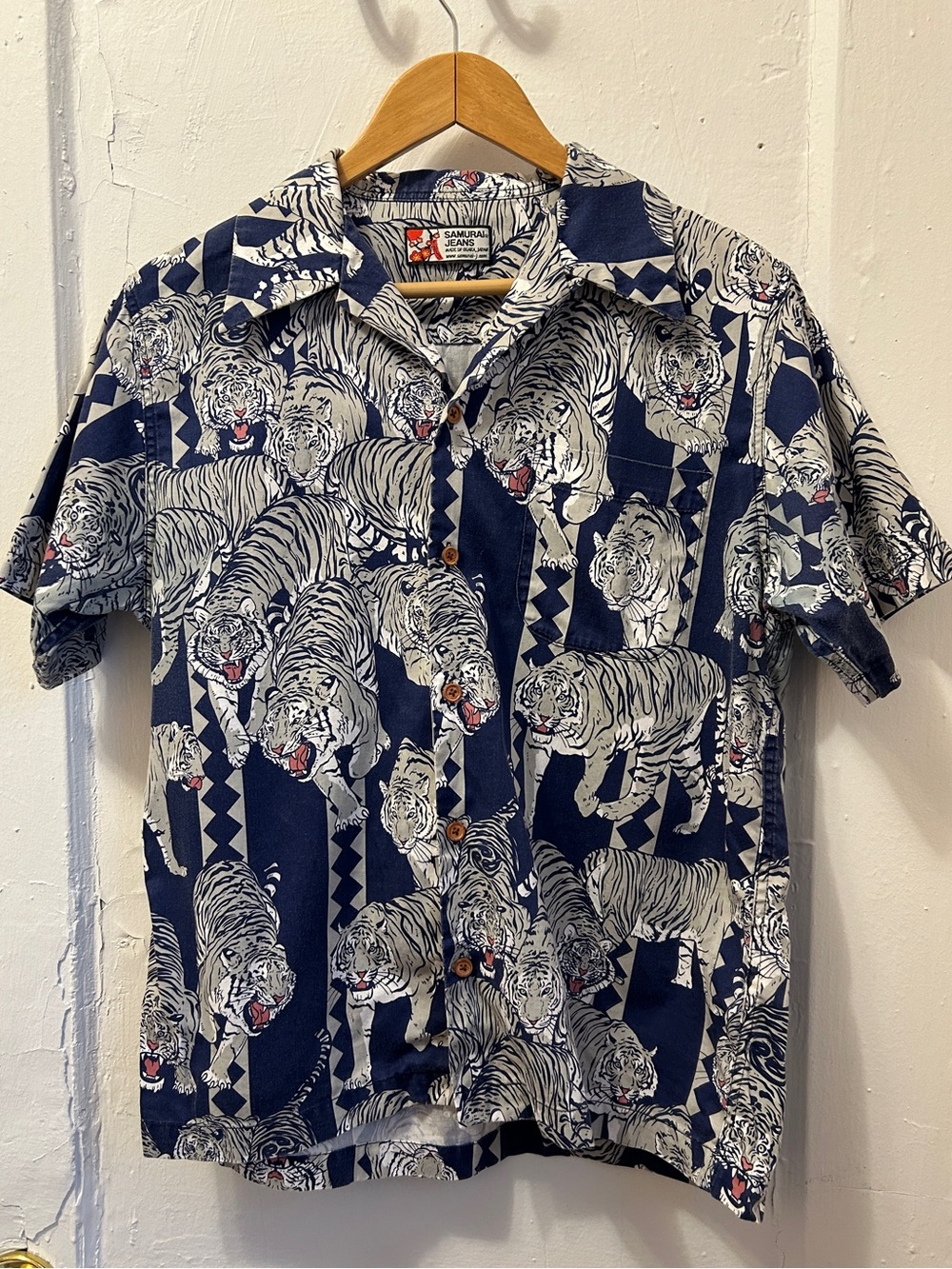 Samurai Jeans Tiger Print Short Sleeve Shirt-M
